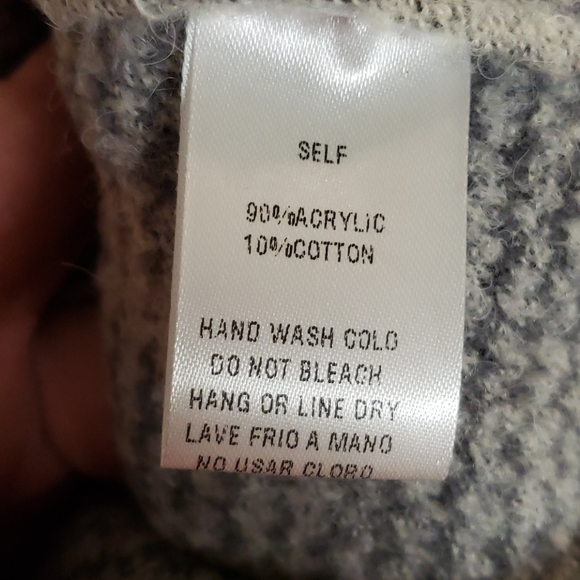 REDUCED 1.23.22 - NWT Easel leopard sweater - Picture 5 of 5